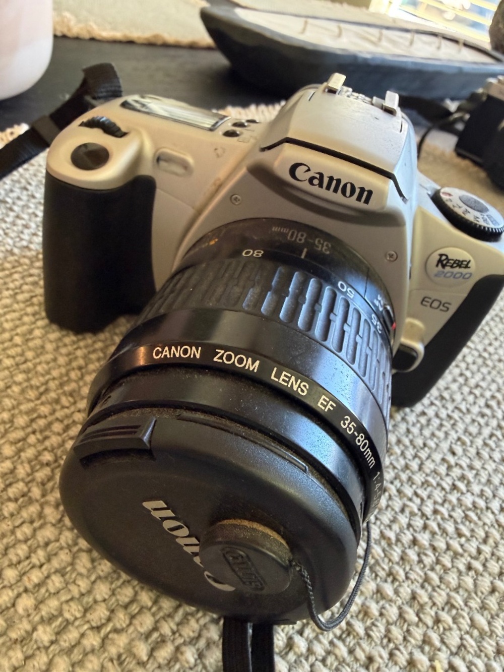 Canon EOS Rebel 2000 35mm Film Camera with Canon EF 35-80mm Zoom Lens Working